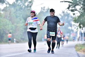 BIB: 2244
                            <button type="button" onclick="openModal(10125276)" class="btn btn-primary btn-sm float-right btn-popup" data-toggle="modal" data-target=".modal-high-quality">
                        <i class="fas fa-shopping-cart"></i> Add to Cart
                    </button>
                                            <button type="button" onclick="isThisMe(10125276, true)" class="btn btn-success btn-sm float-right btn-popup btn-isme hidden" data-toggle="tooltip" data-placement="bottom" title="นี่คือรูปของคุณใช่ไหม คลิกที่นี่เพื่อเอาเข้าอัลบั้ม">
                        <i class="fas fa-plus"></i> Add to album
                    </button>
                    <button type="button" onclick="isThisMe(10125276, false)" class="btn btn-warning btn-sm float-right btn-popup btn-isnotme hidden">
                        <i class="fas fa-ban"></i> Remove from album
                    </button>